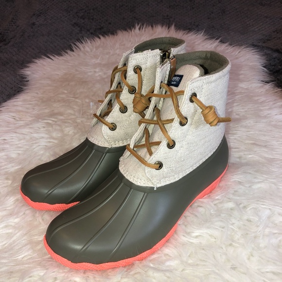 taupe sperry duck boots